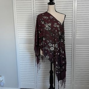 NWT Elegant Dressy Shawl